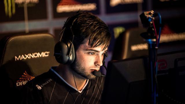 ANGE1 在 hiro 仅44天大的时候首次亮相于第一场比赛